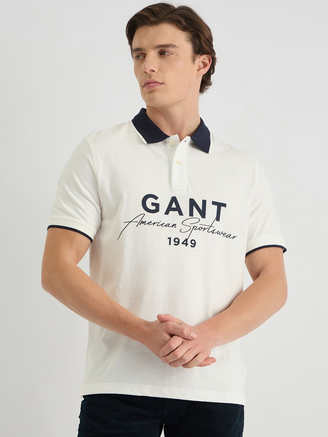 

GANT Men Typography Printed Polo Collar Cotton T-shirt, White