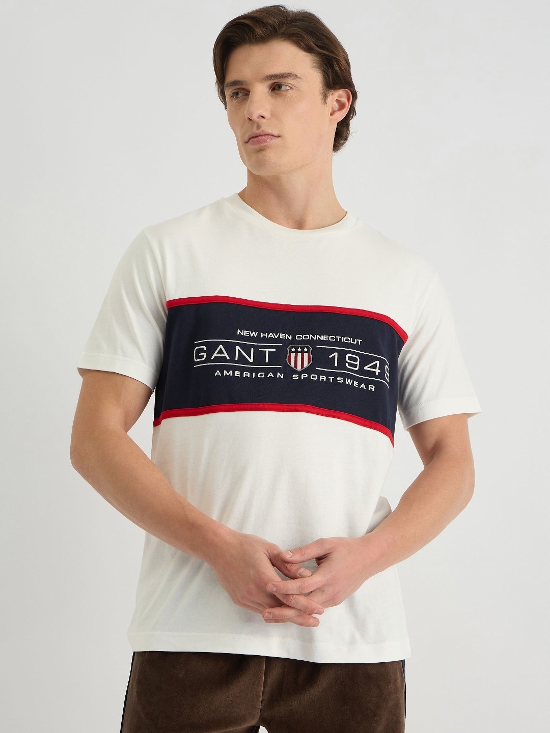 

GANT Men Colourblocked Round Neck Cotton T-shirt, White