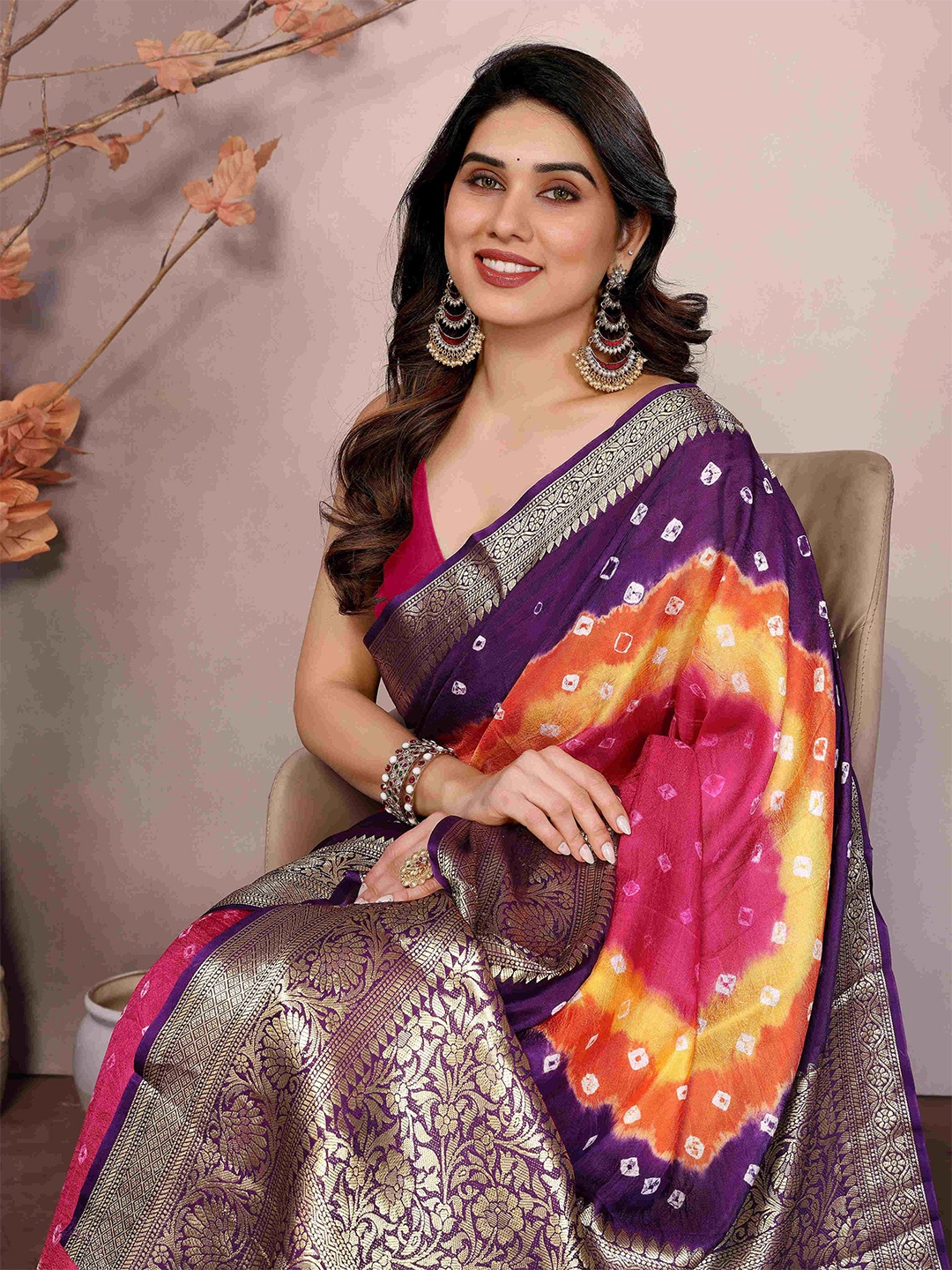 

Bandhanivilla Women Bandhani Zari Silk Blend Designer Bandhani Saree, Pink