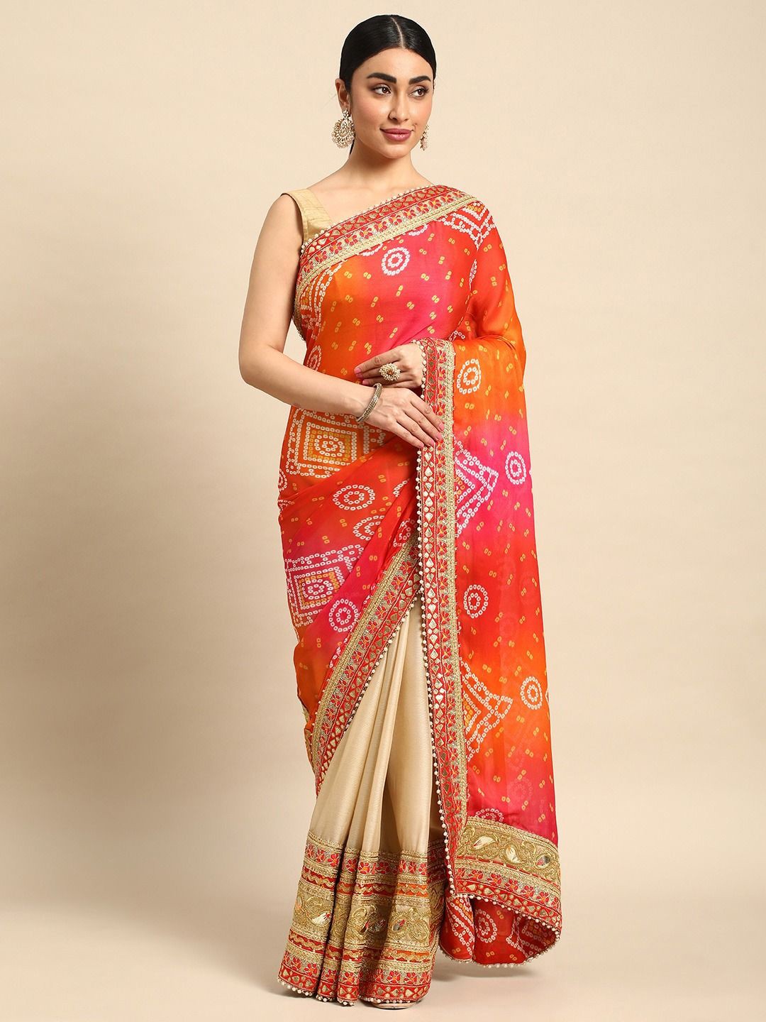 

DIVASTRI Bandhani Gotta Patti Poly Chiffon Designer Bandhani Saree, Beige