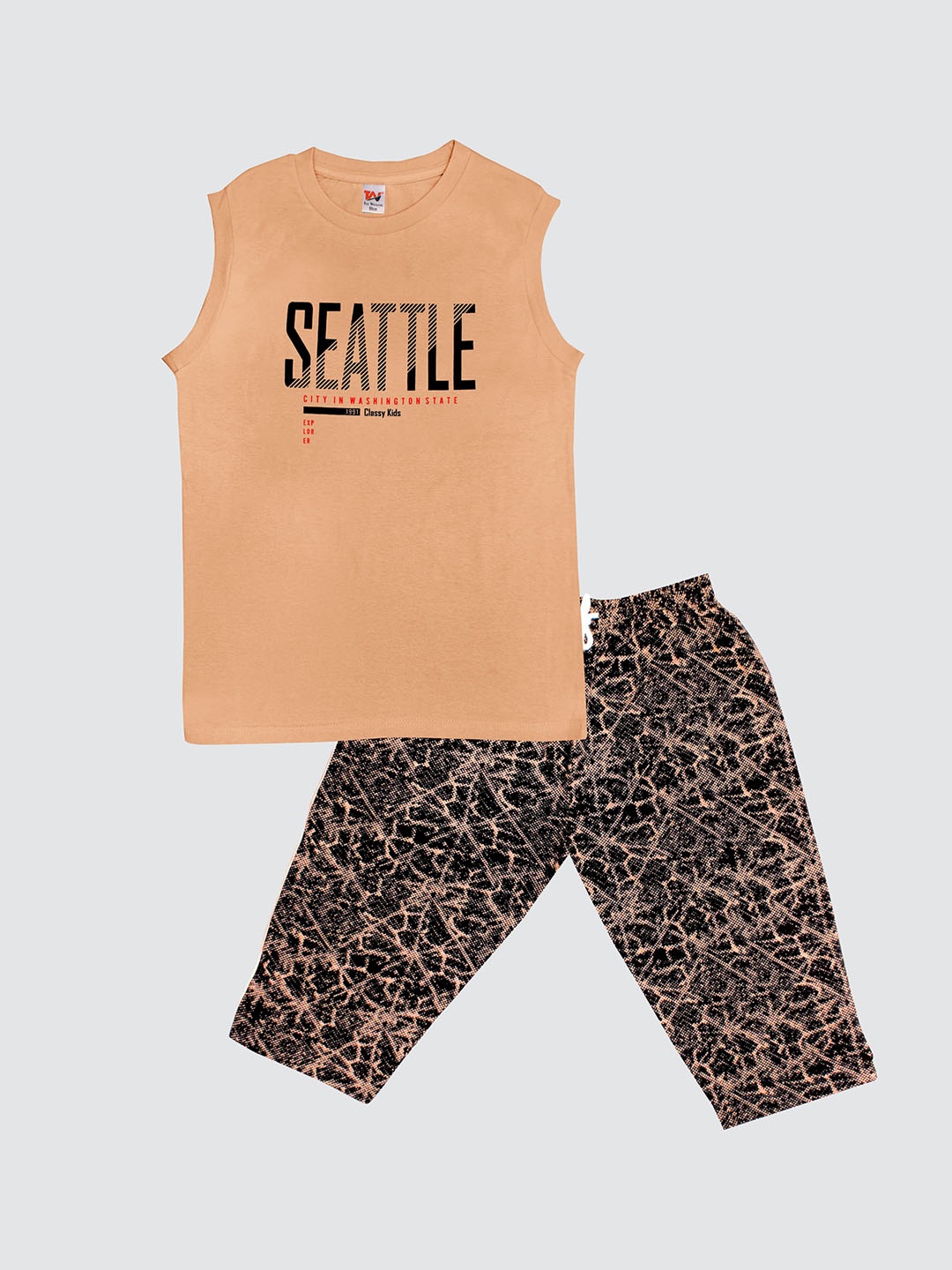 

Tee Weavers Boys Printed Night suit, Beige