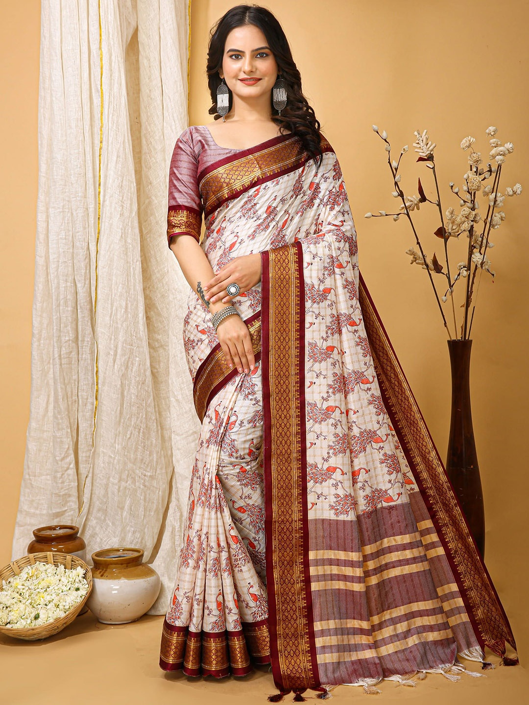 

KALINI Ethnic Motifs Zari Banarasi Saree, White