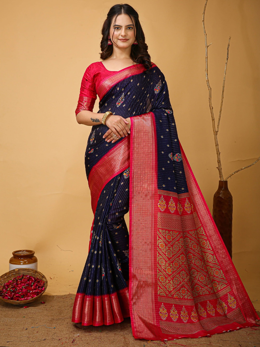 

KALINI Ethnic Motifs Printed Banarasi Saree, Blue