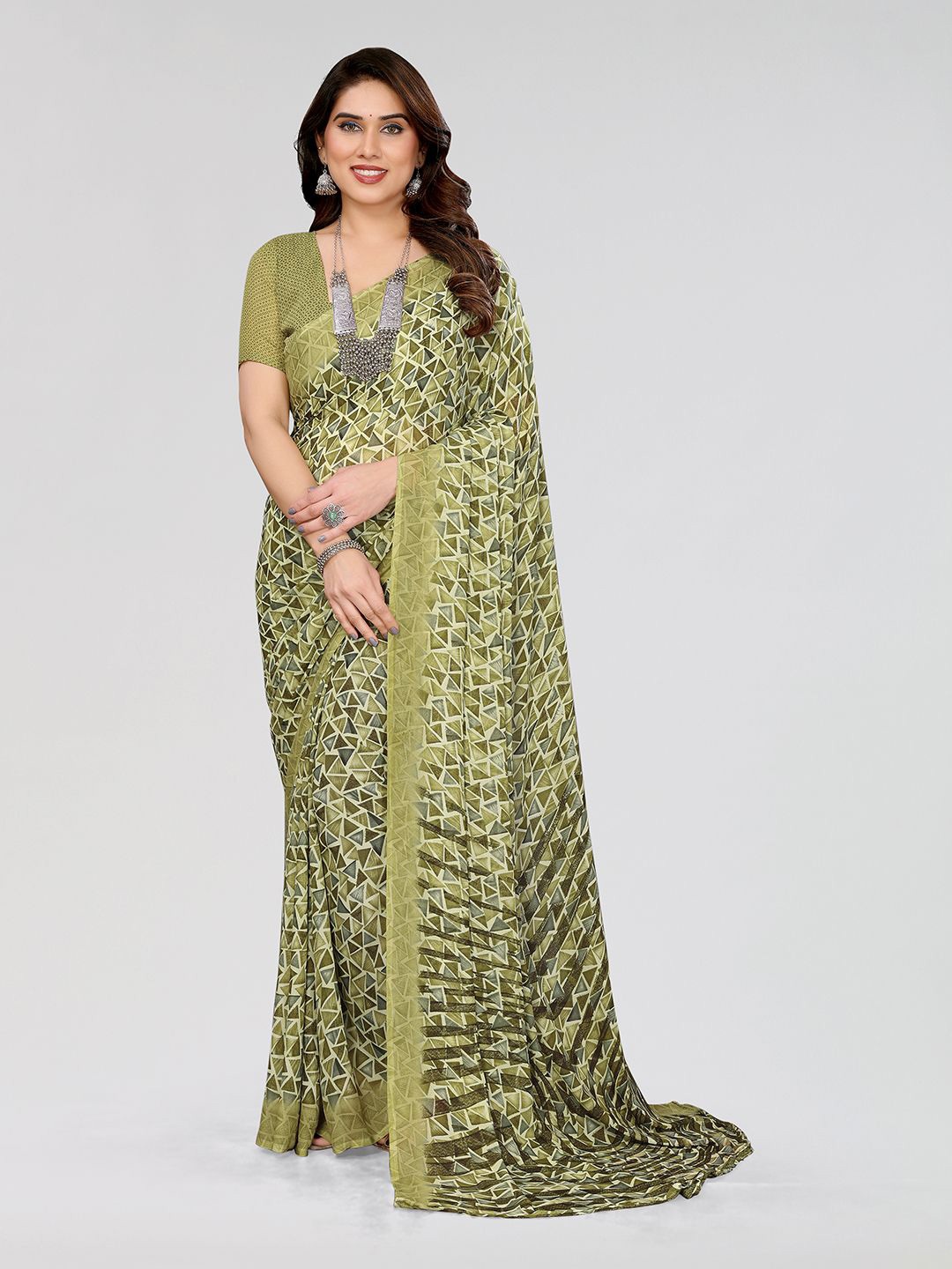 

Moda Rapido Poly Georgette Saree, Green