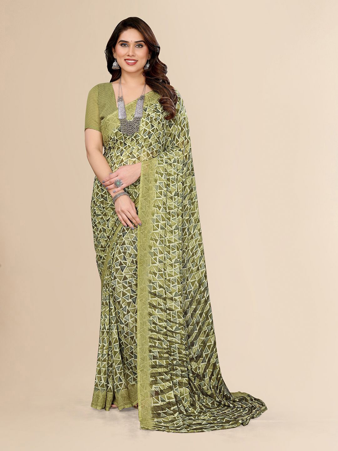 

Moda Rapido Poly Georgette Saree, Olive