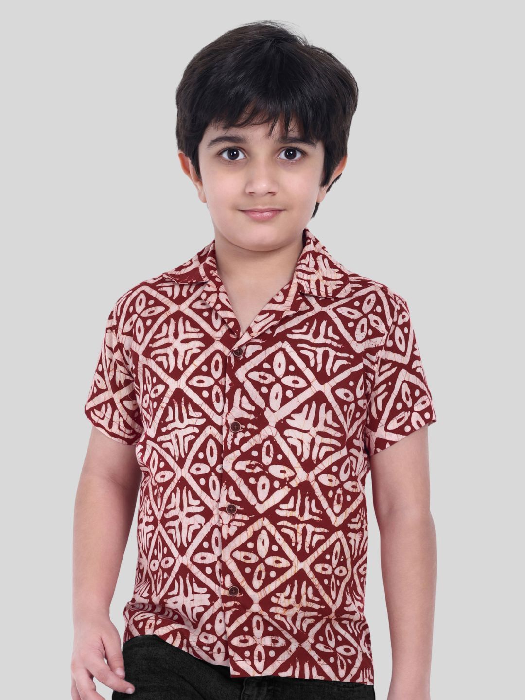 

MOSHI Boys Classic Fit Cuban Collar Geometric Printed Cotton Casual Shirt, Maroon