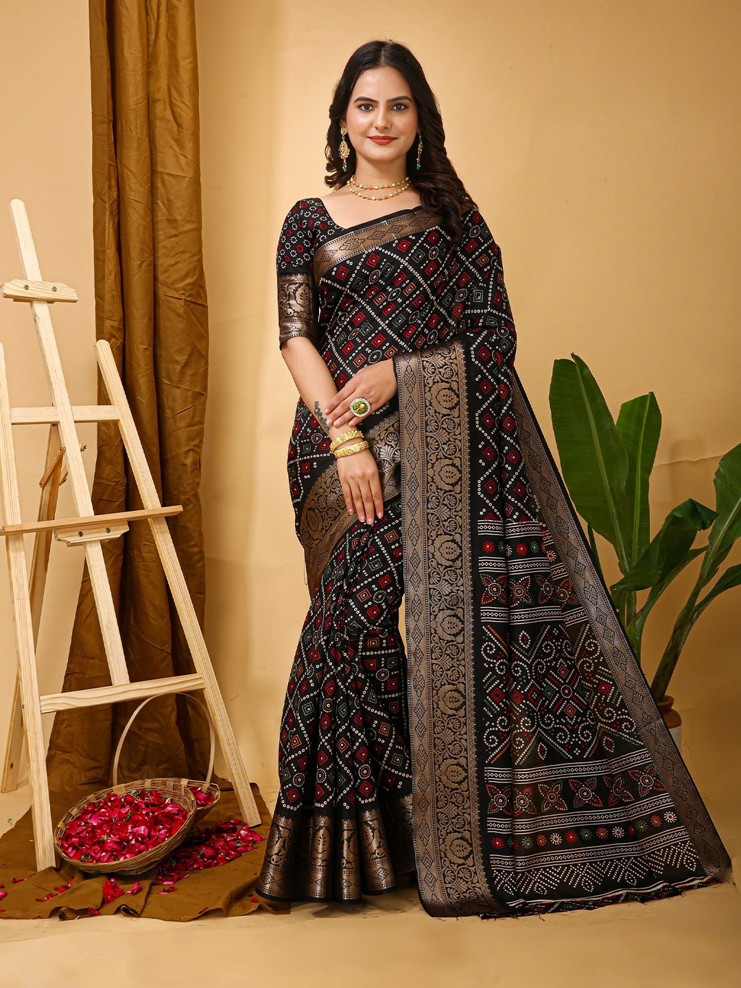 

KALINI Bandhani Zari Banarasi Saree, Black