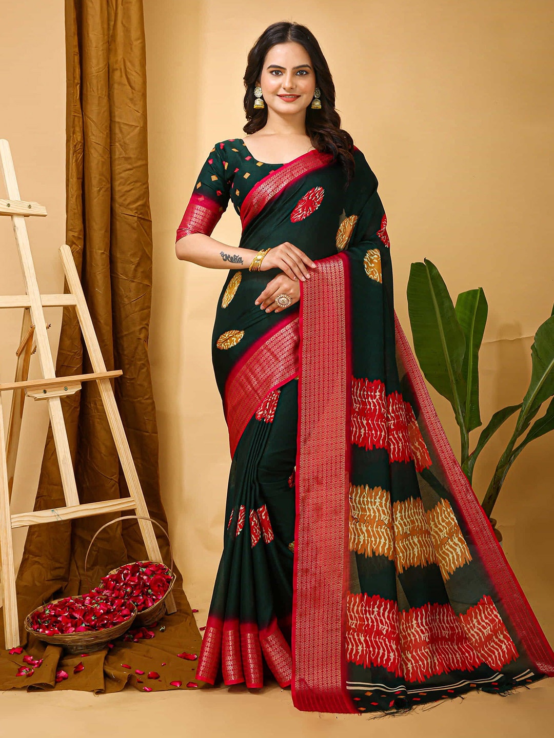 

KALINI Floral Zari Art Silk Banarasi Saree, Green