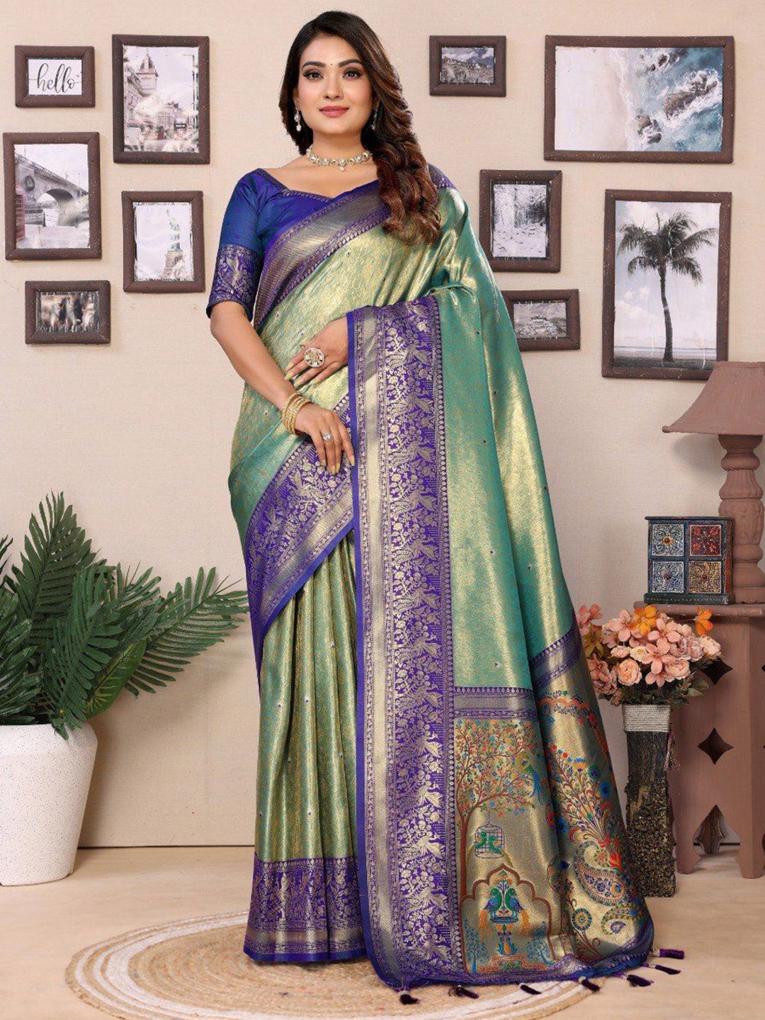 

Anaita Woven Design Zari Banarasi Saree, Sea green
