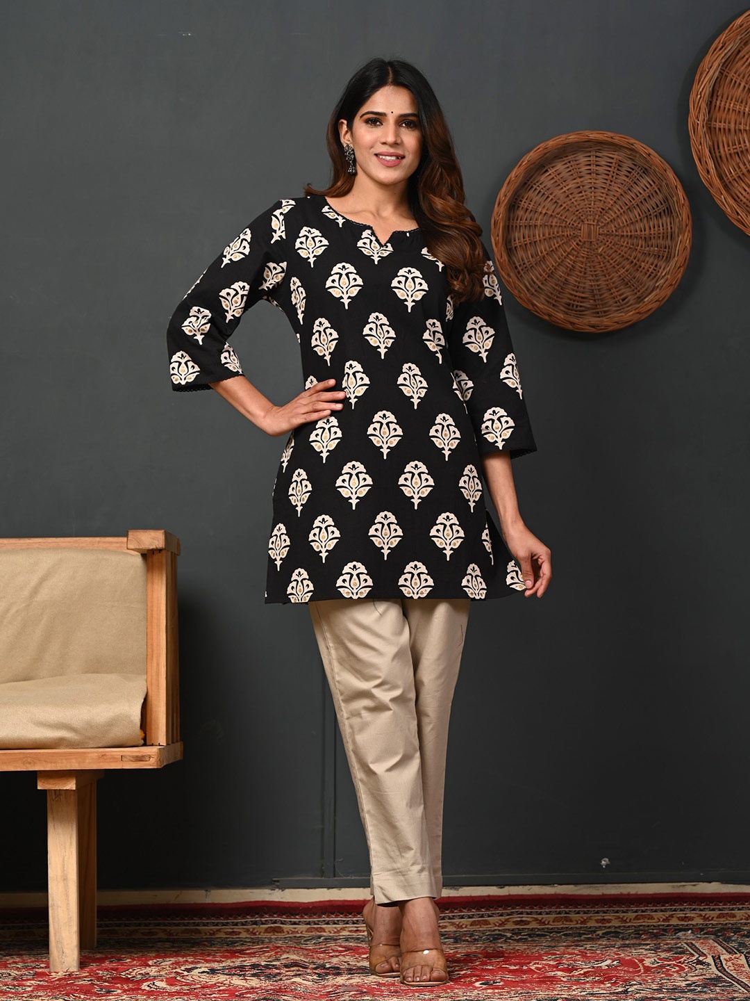 

Rimeline Women Ethnic Motifs Printed Pure Cotton Kurti, Black