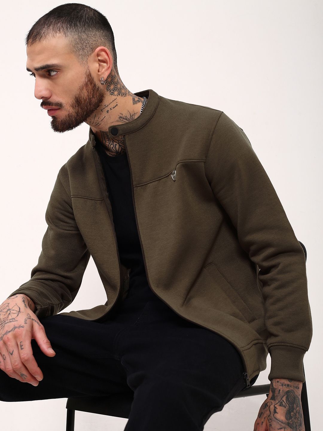 

SHOWOFF Men Mandarin Collar Sweatshirt, Olive