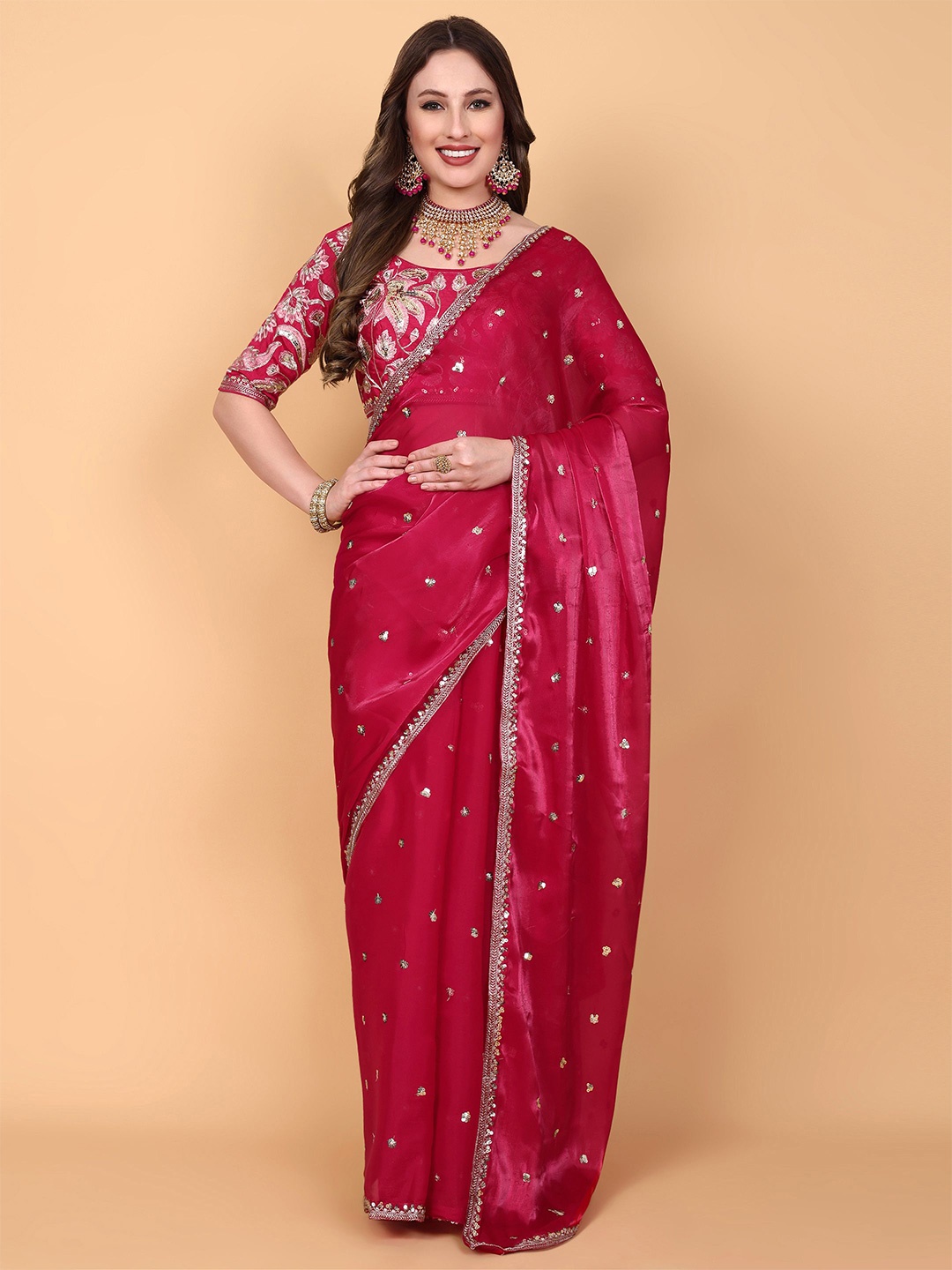 

Vastrang Embellished Sequinned Saree, Pink