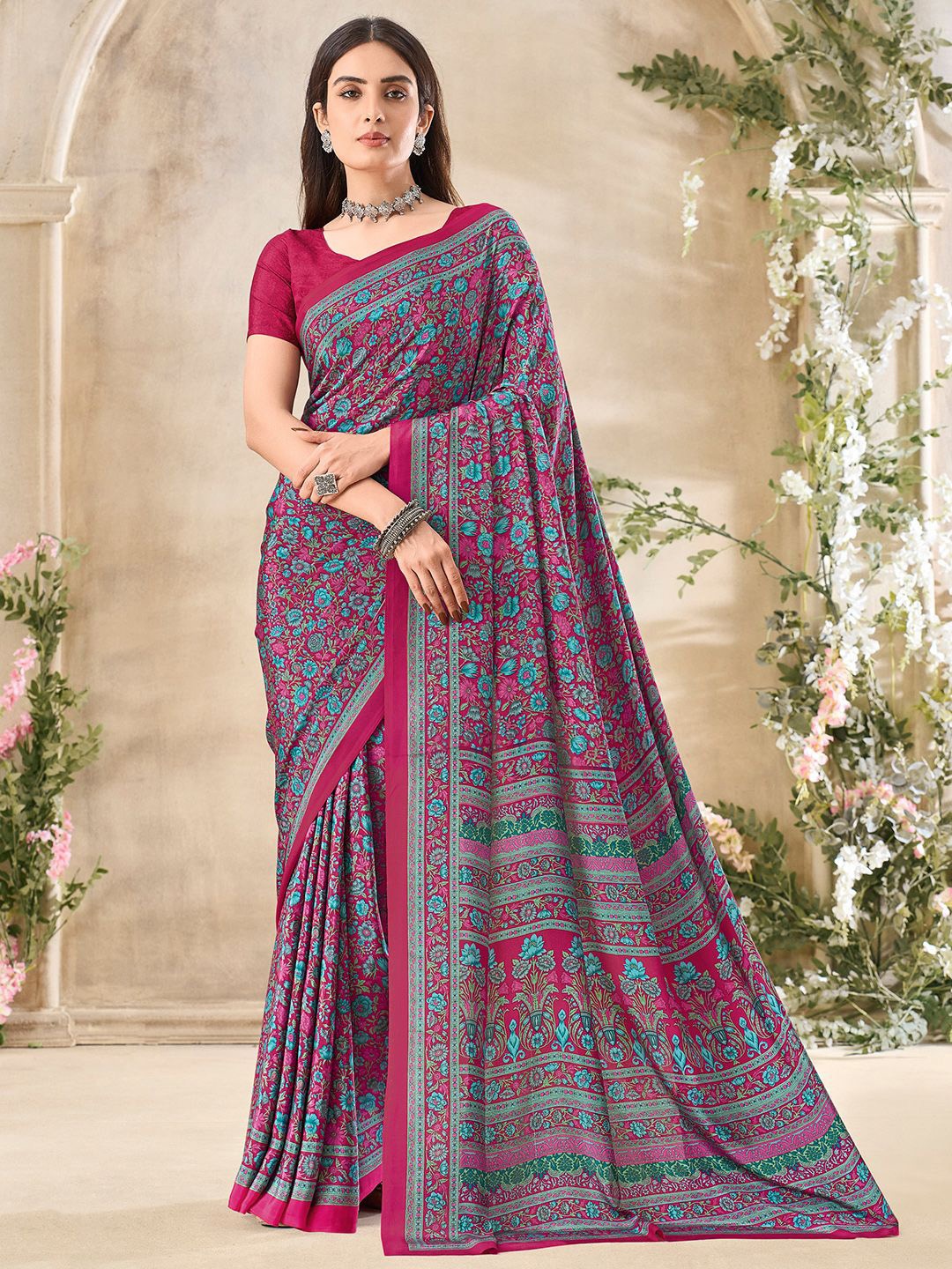 

Mitera Floral Printed Saree With Unstitched Blouse Piece, Pink