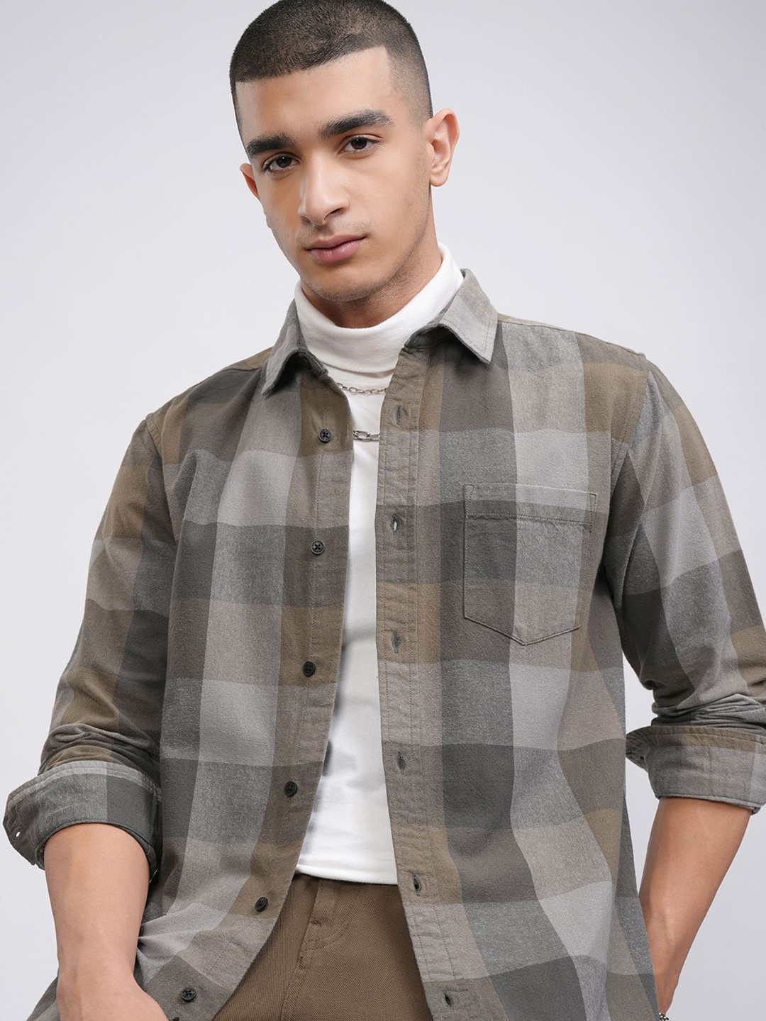 

HIGHLANDER Men Checked Casual Shirt, Grey