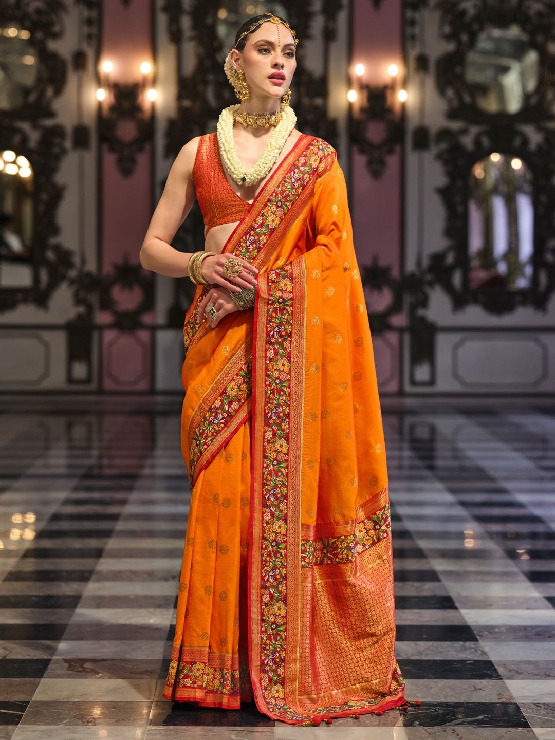 

Anouk Woven Design Zari Banarasi Saree, Yellow