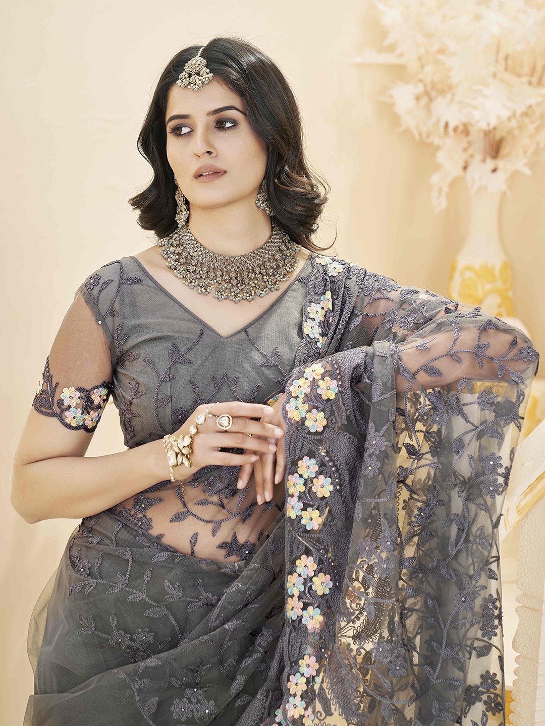 

Munir Floral Beads and Stones Saree, Grey