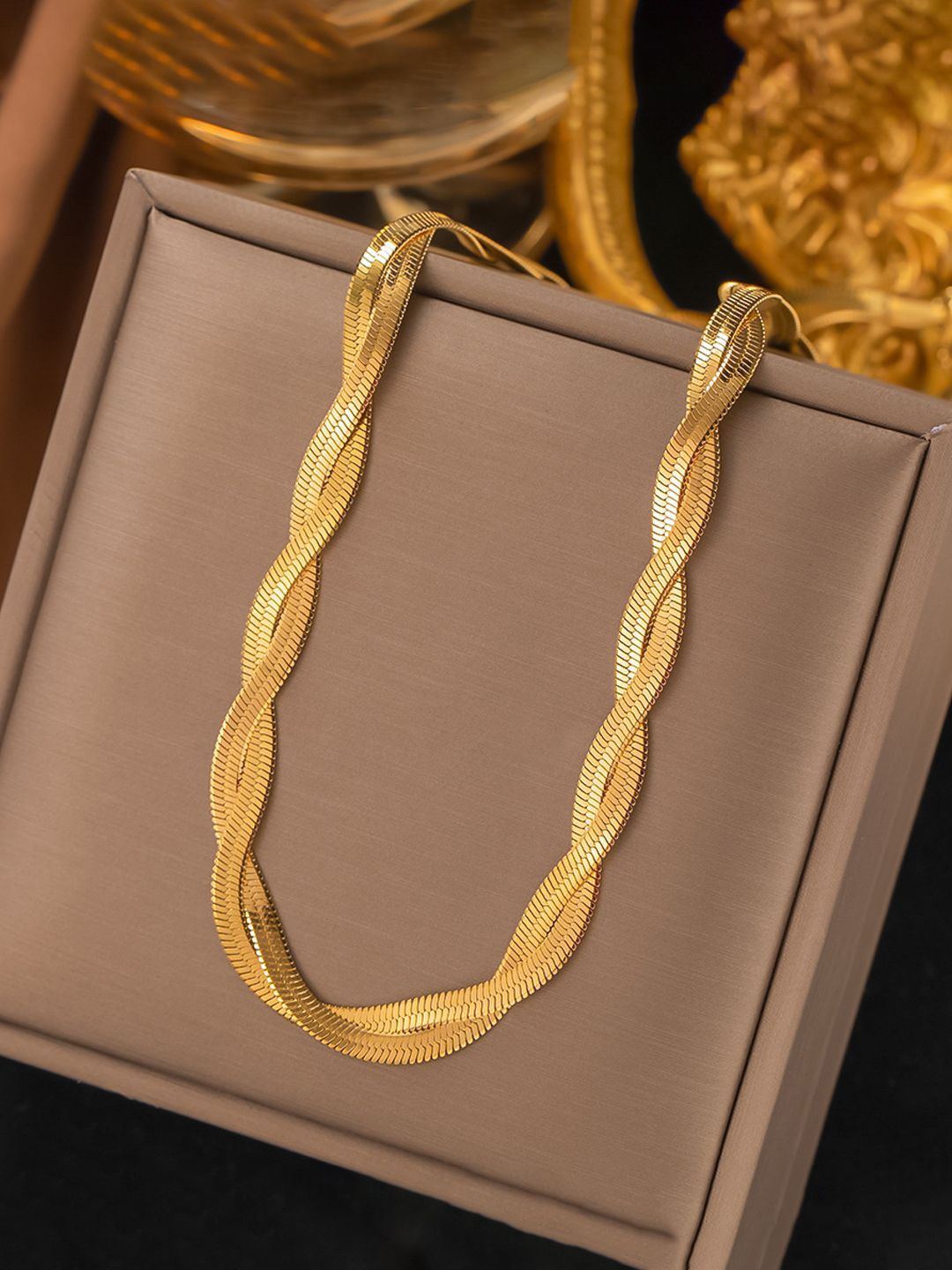 

Jewels Galaxy Gold-Plated Necklace