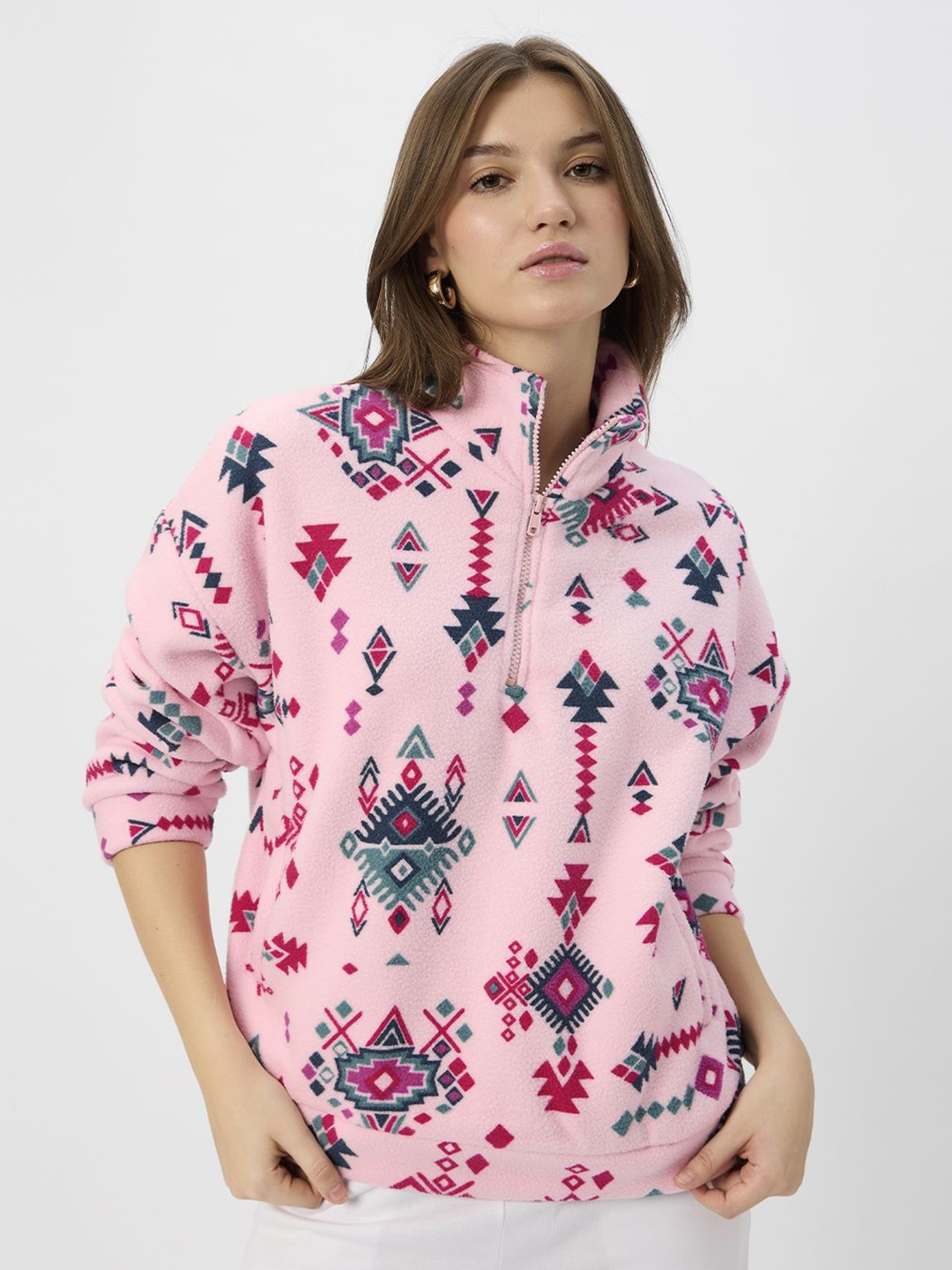 

The Souled Store Women Printed Polar Fleece Sweatshirt, Pink