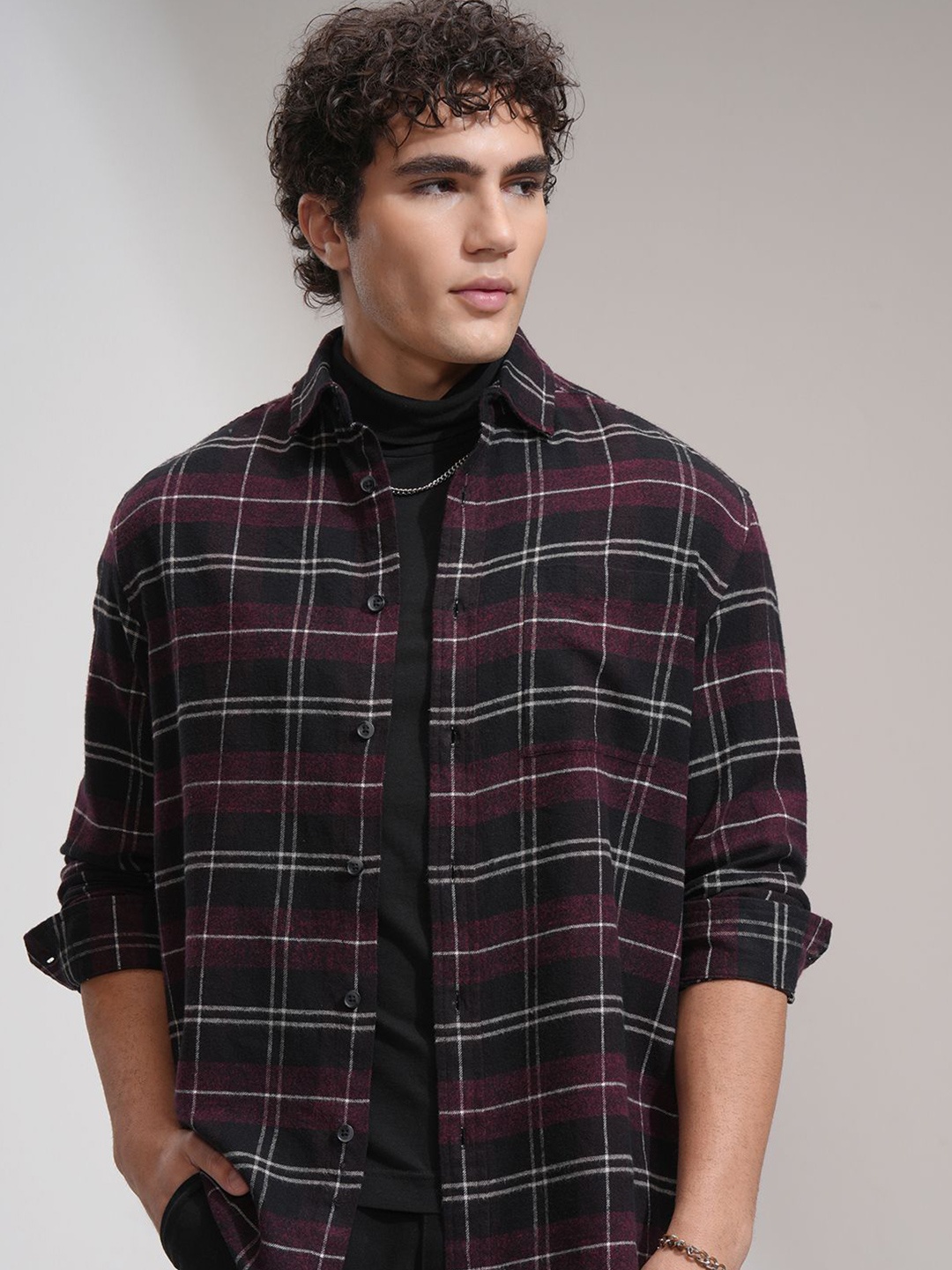 

HIGHLANDER Men Spread Collar Tartan Checked Cotton Casual Shirt, Black