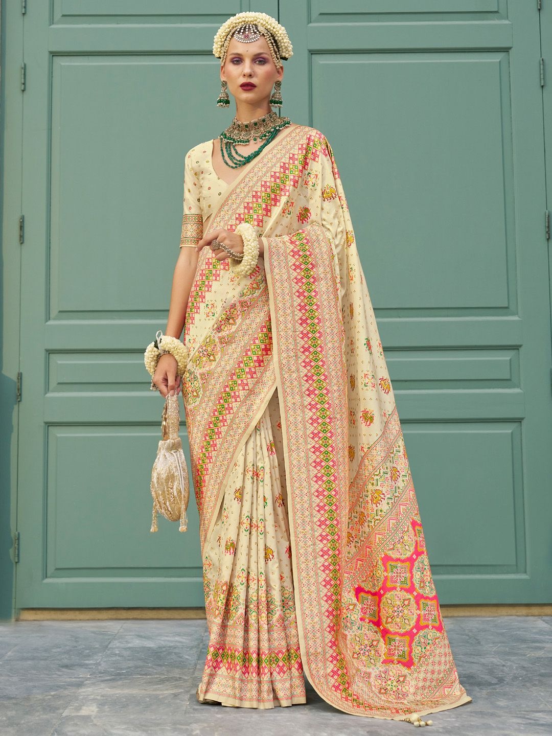 

Anouk Floral Designer Banarasi Saree, Cream