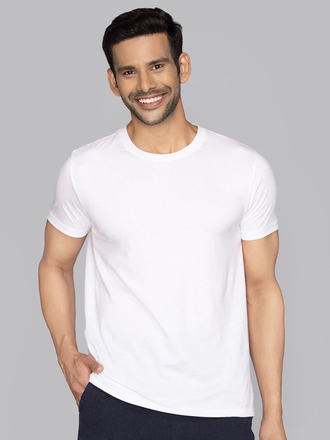 

XYXX Men Cotton Rich Solid Code T-Shirt, White