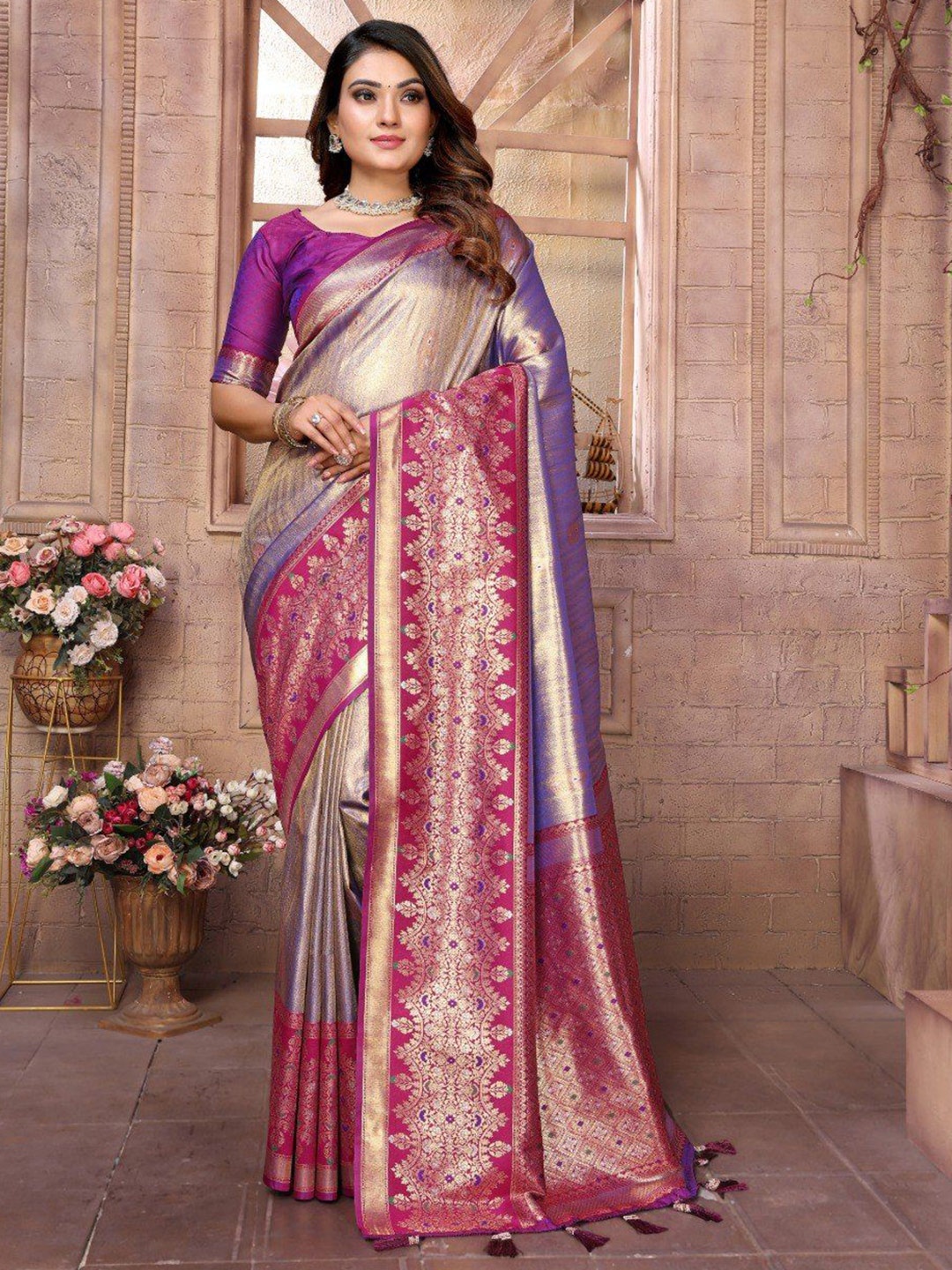 

Anaita Woven Design Zari Banarasi Saree, Lavender