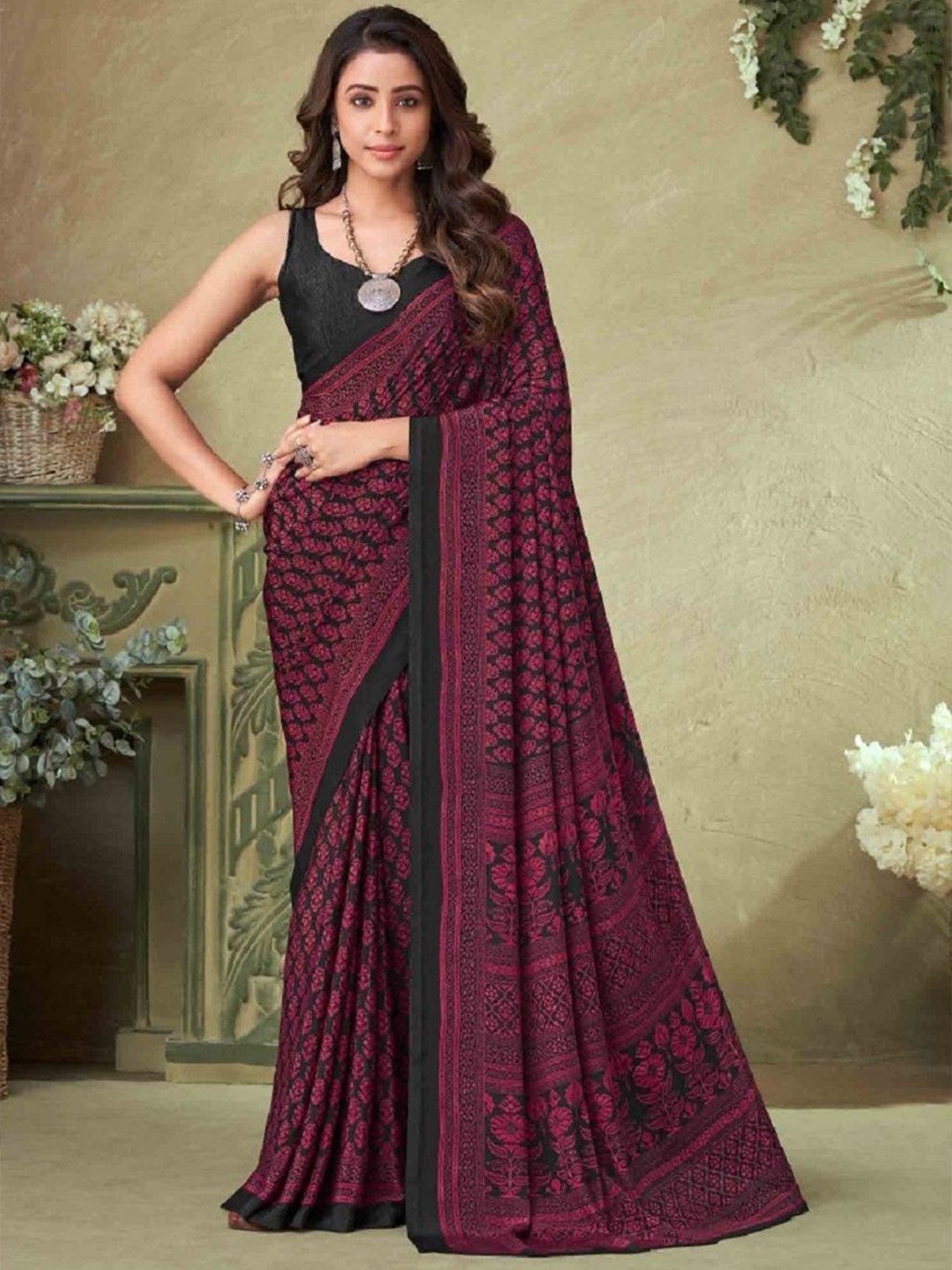 

DURGA EMPORIO Floral Pure Crepe Saree, Red