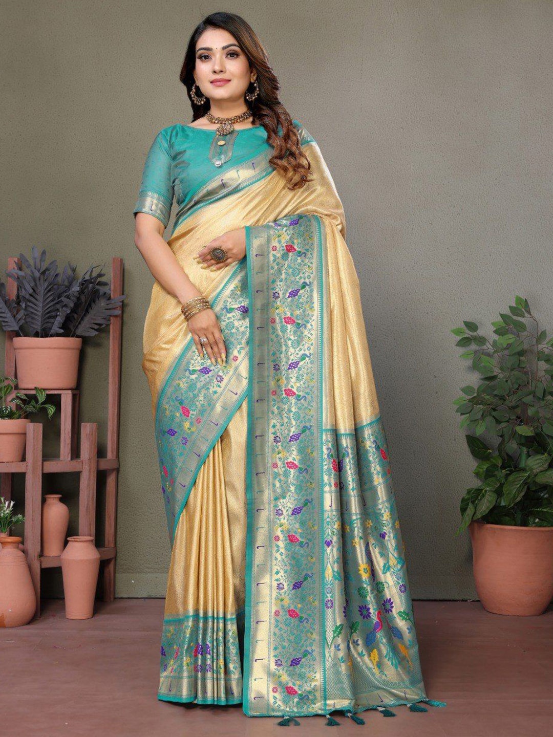 

Anaita Ethnic Motifs Woven Design Zari Banarasi Saree, Cream