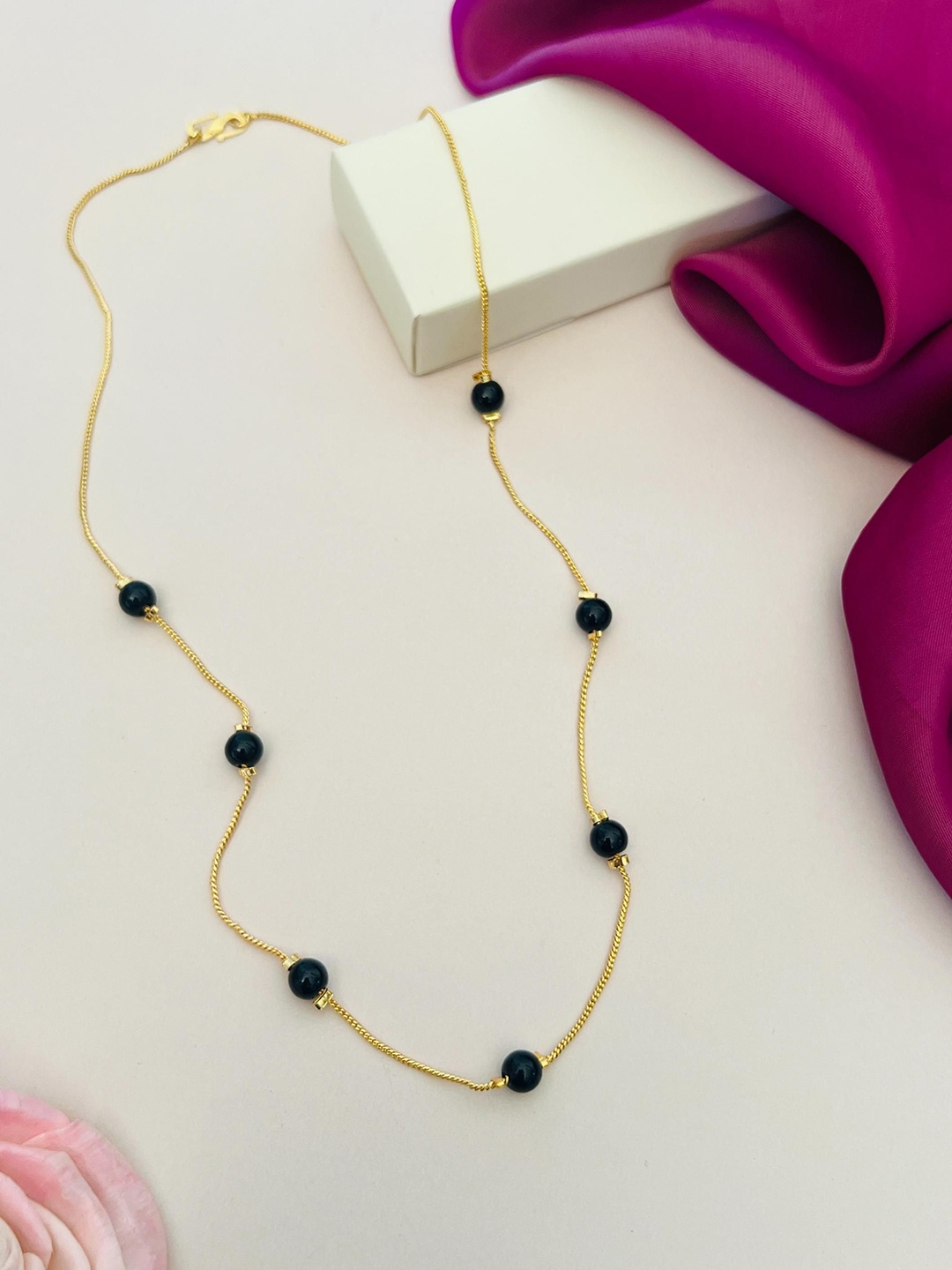 

Anouk Gold-Plated Beaded Chain