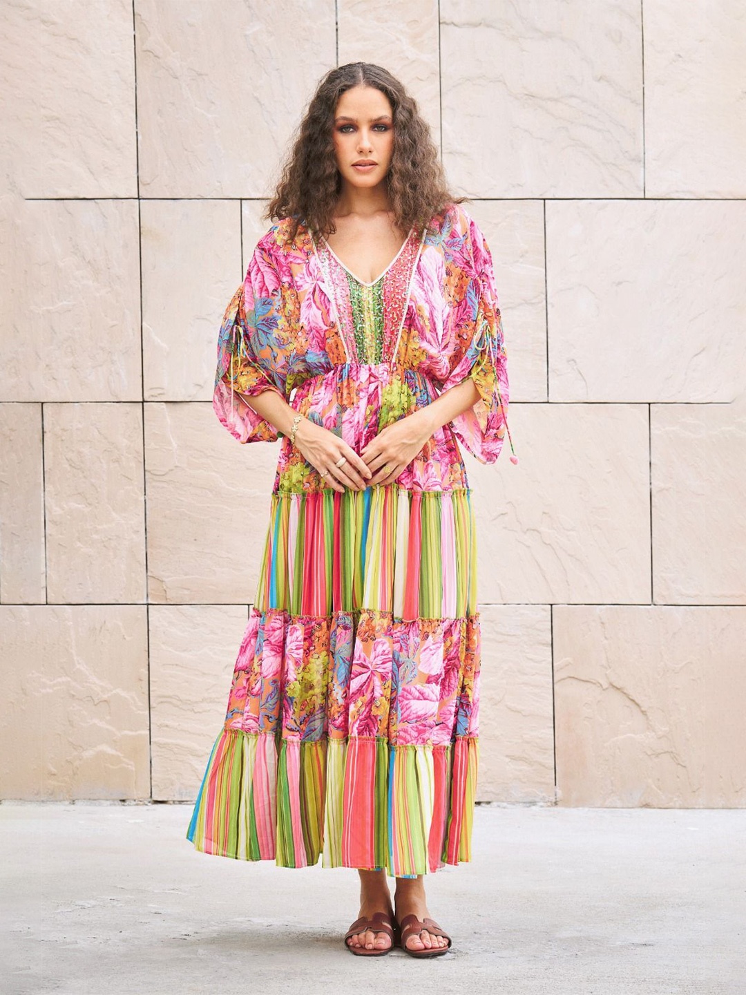 

CIN CIN Women Floral Printed A-Line Maxi dress, Pink