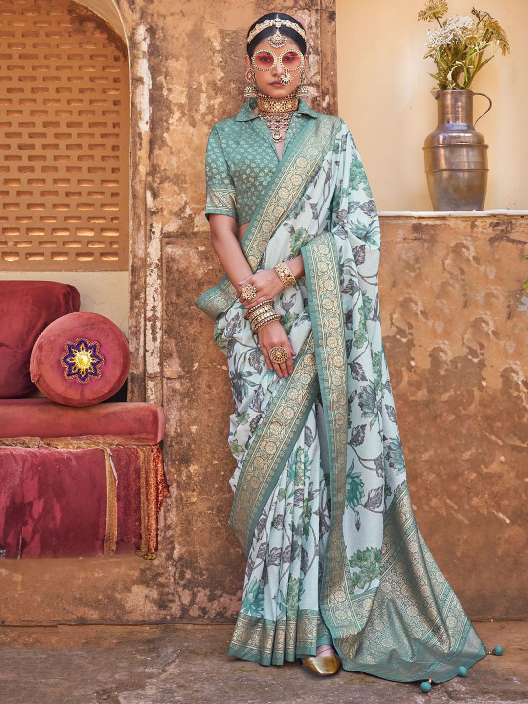 

Anouk Floral Printed Zari Sungudi Saree, Teal