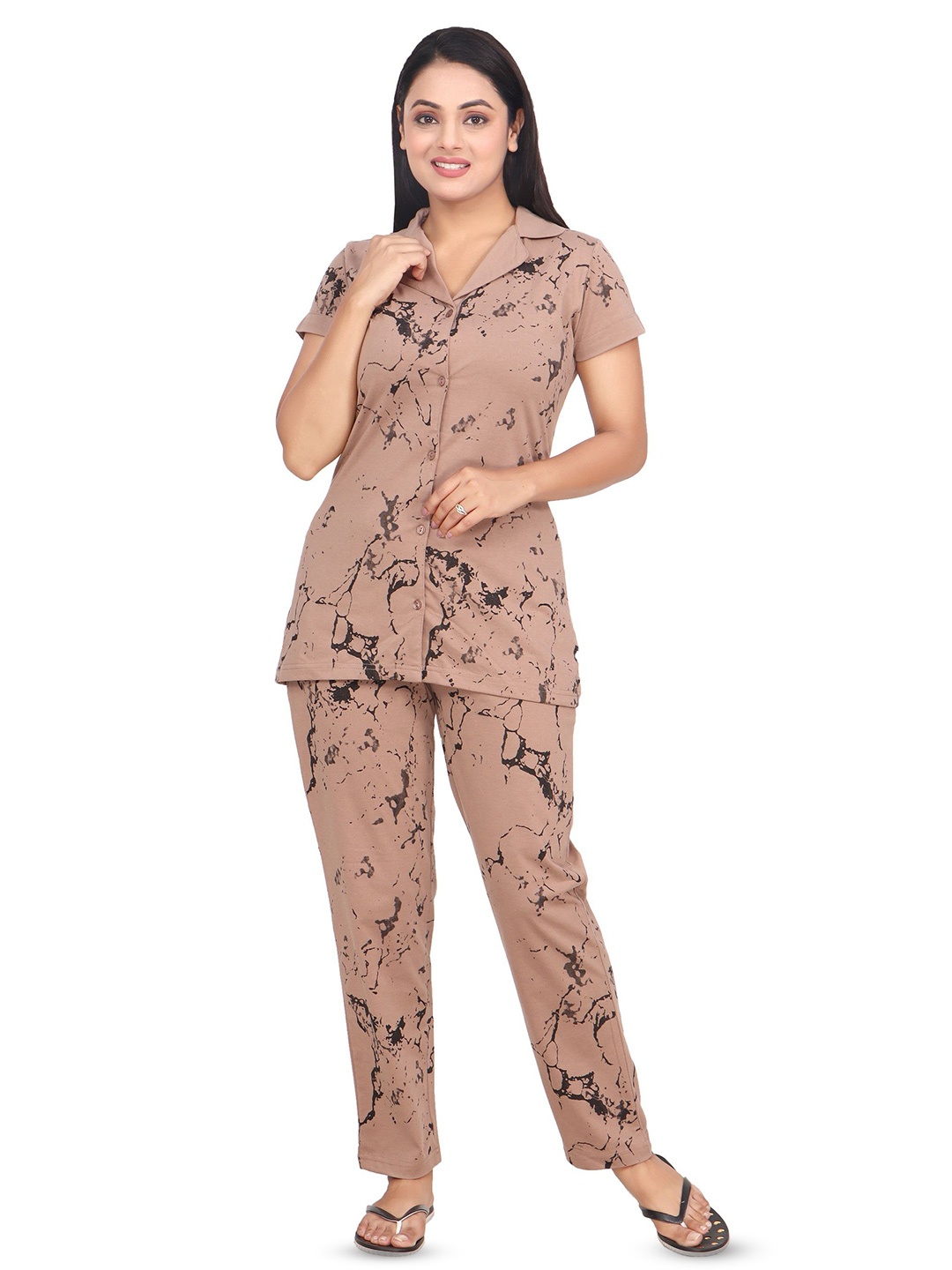 

CLINT Abstract Printed Lapel Collar Shirt With Pyjama, Beige