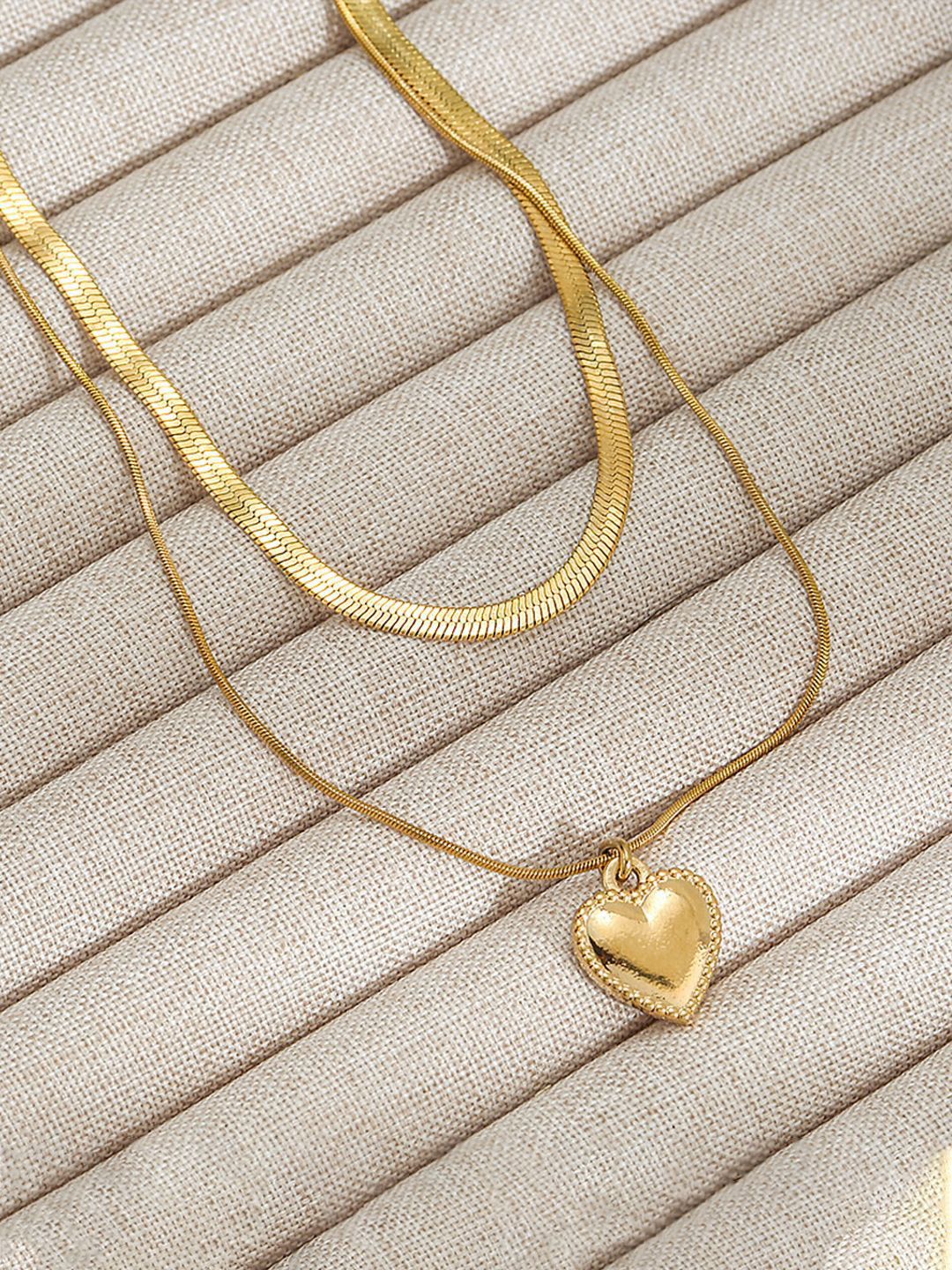 

Jewels Galaxy Gold-Plated Necklace