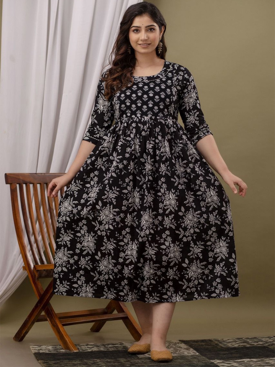 

Aasira Floral Printed Maternity Cotton Fit and Flare Dress, Black