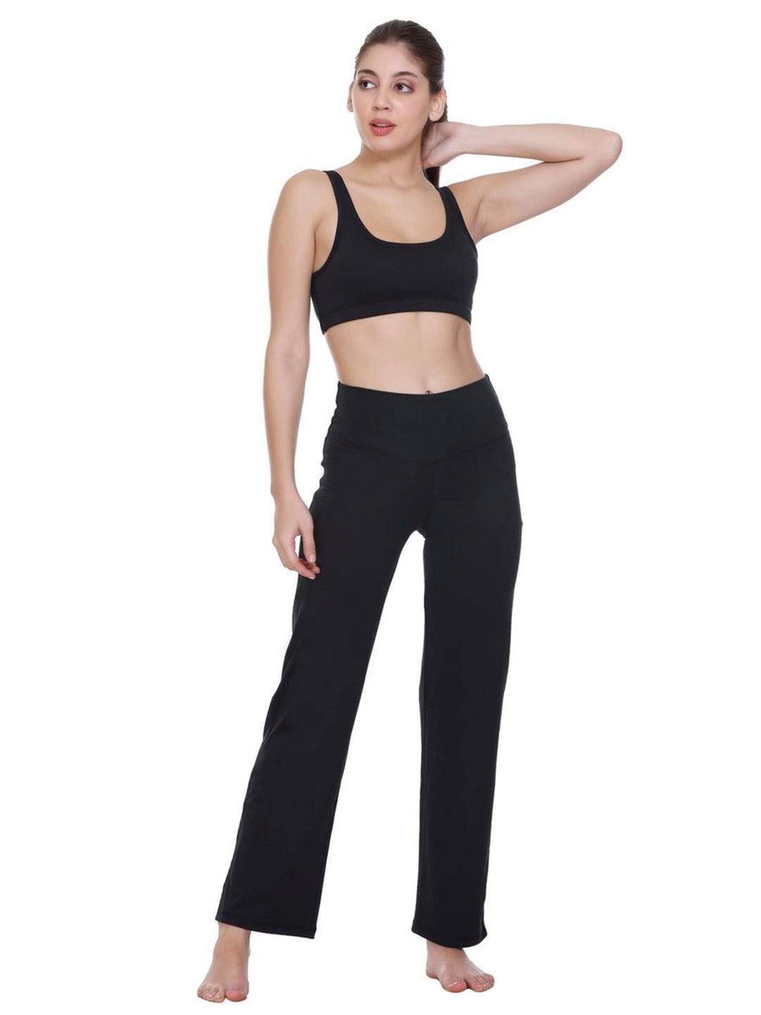 

YAMAYOGA Women Athletic Full Coverage Sports Bra, Black