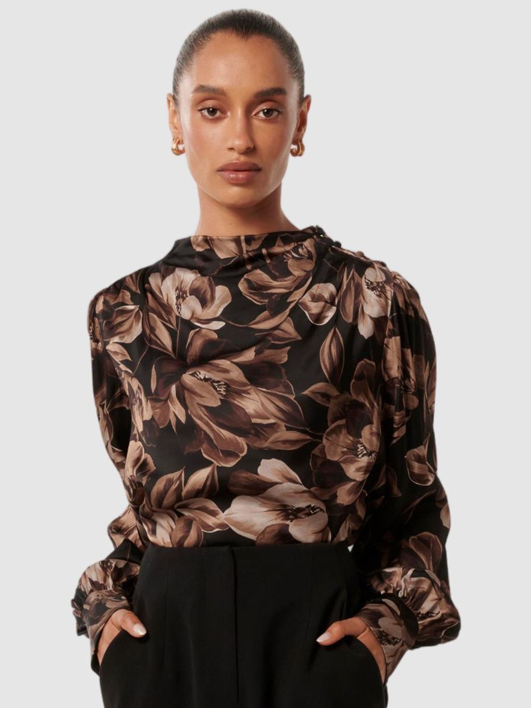 

Forever New Women Floral Printed Cuffed Sleeves Top, Multi