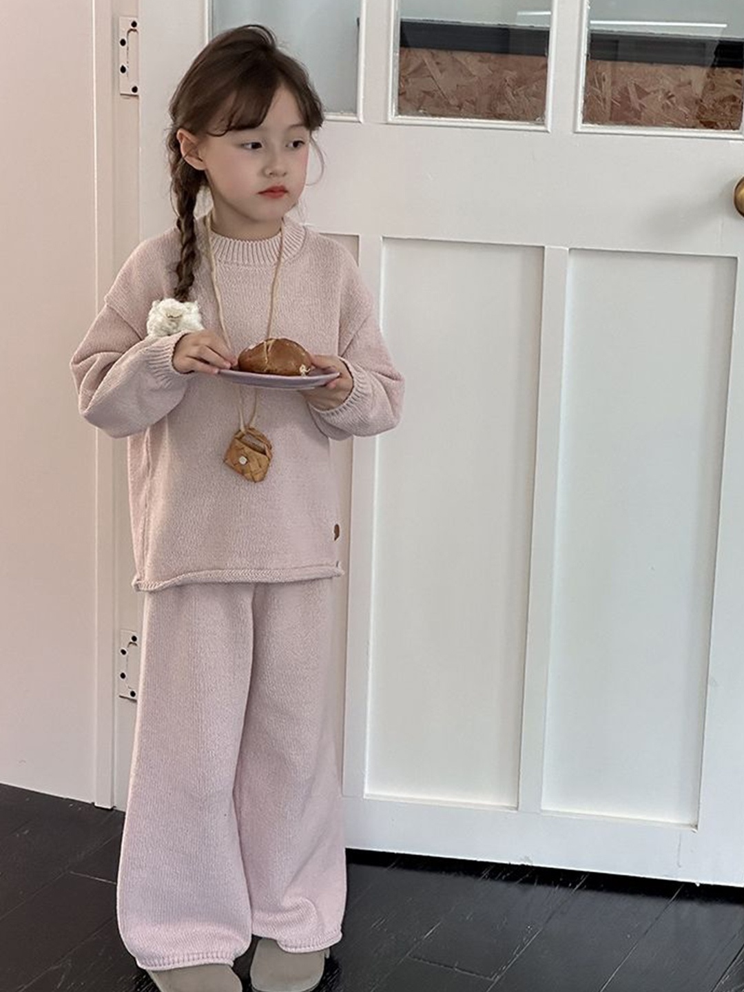 

LULU & SKY Girls Round Neck Sweatshirt With Trouser, Pink