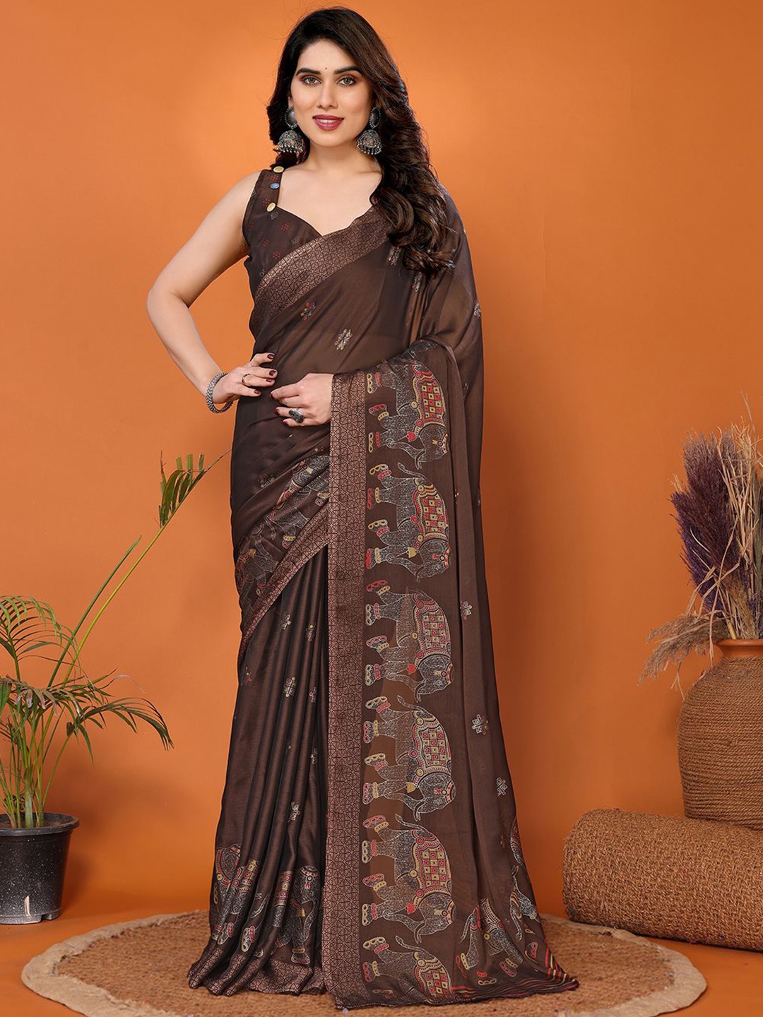 

FABMORA Ethnic Motifs Saree, Coffee brown