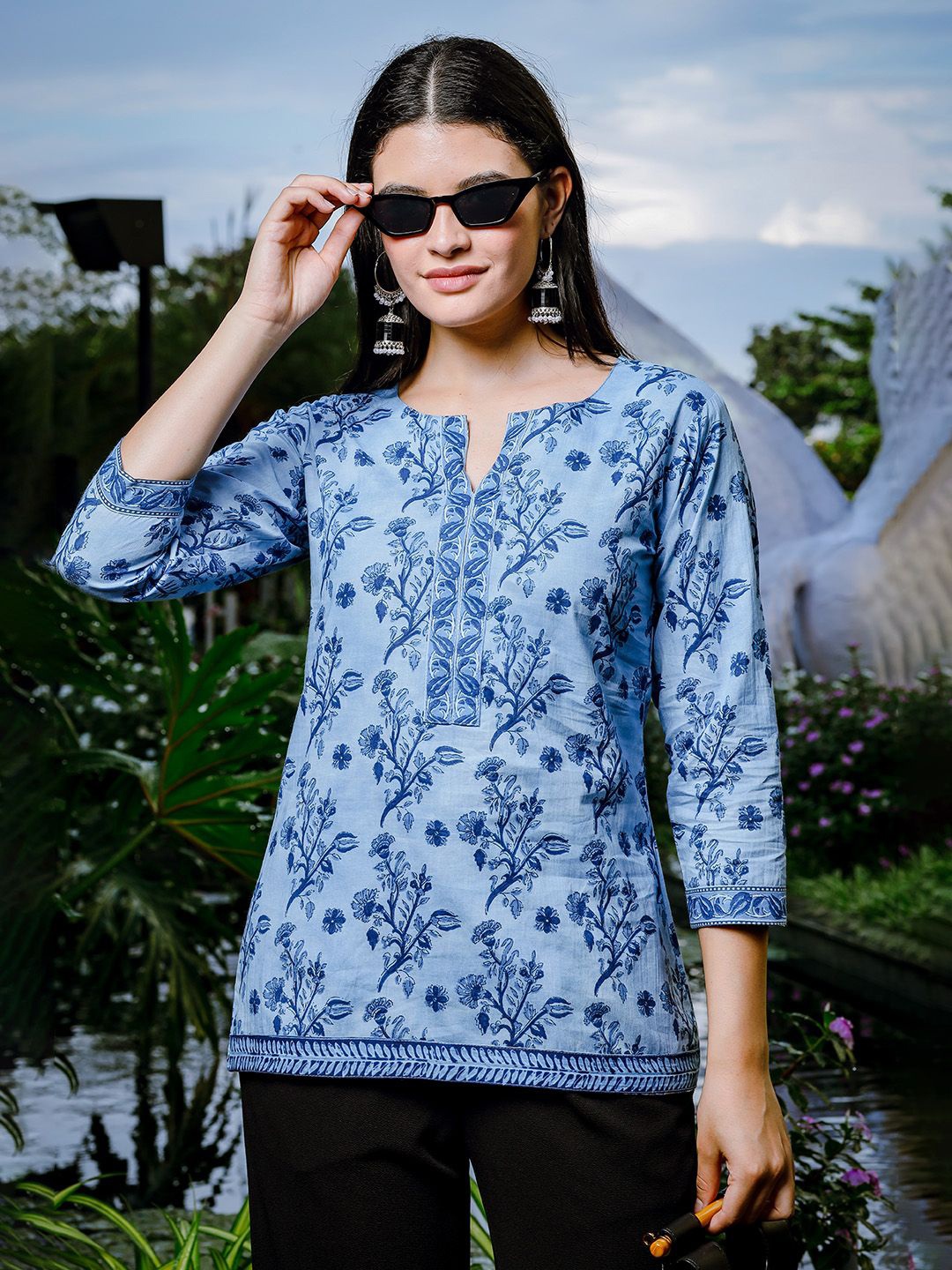 

Yufta Women Floral Printed Cotton Top, Blue