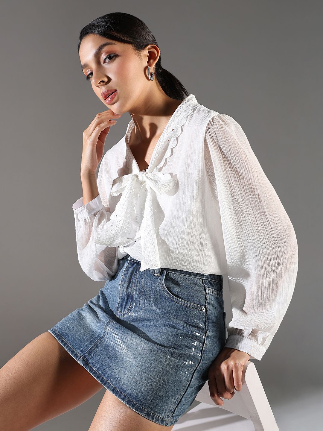 

SHOWOFF Women Tie-Up Neck Cotton Top, White