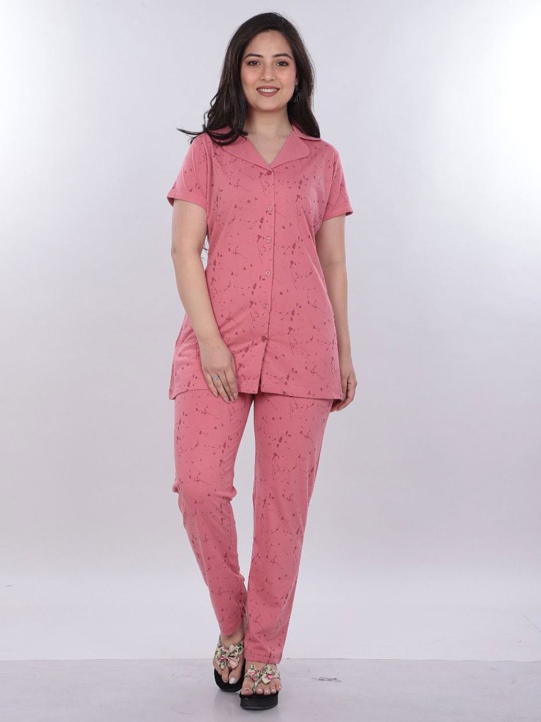 

CLINT Abstract Printed Lapel Collar Shirt With Pyjama, Pink
