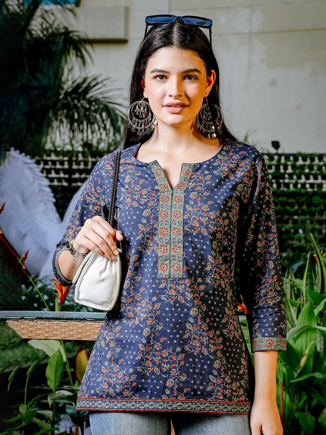 

Yufta Women Floral Printed Pure Cotton A-Line Top, Blue