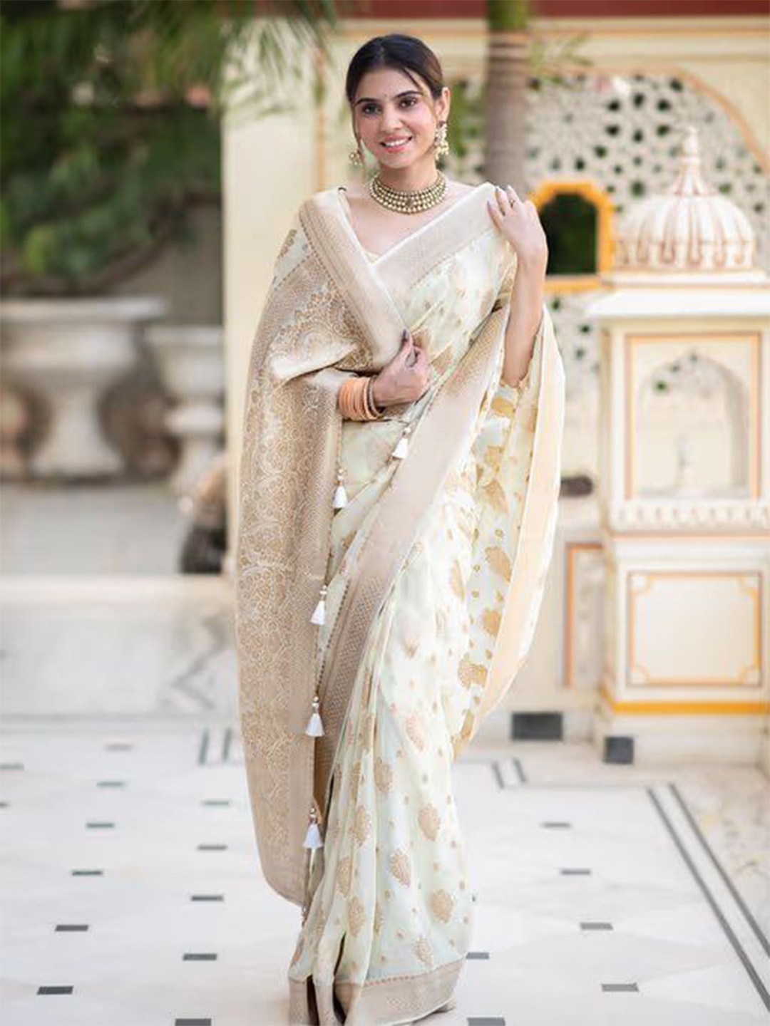 

A TO Z CART Ethnic Motifs Zari Pure Silk Saree, White
