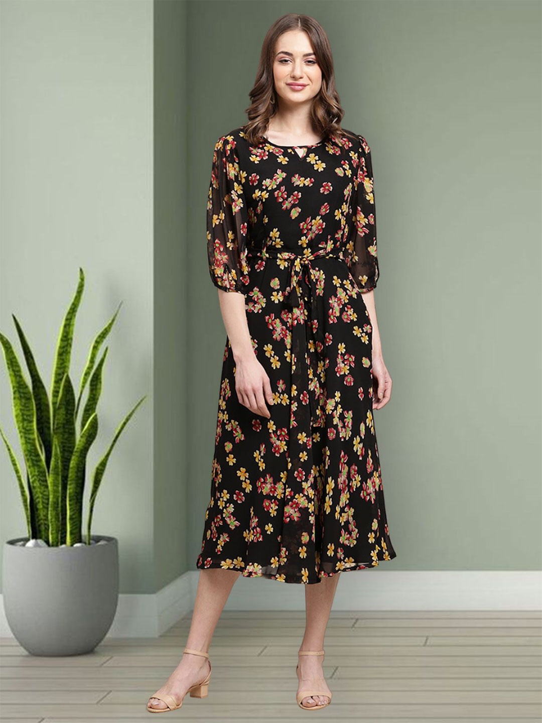 

Mast & Harbour Women Floral Print Puff Sleeve Fit & Flare Dress, Black