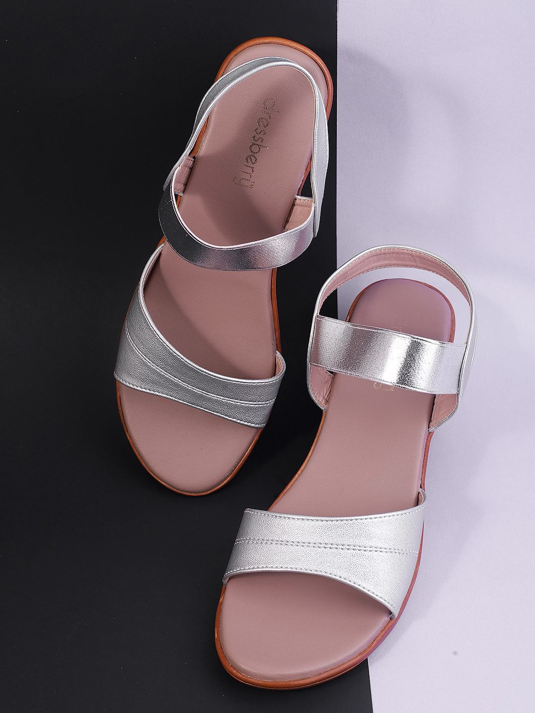

DressBerry Women Open Toe Block Heel Sandals, Silver
