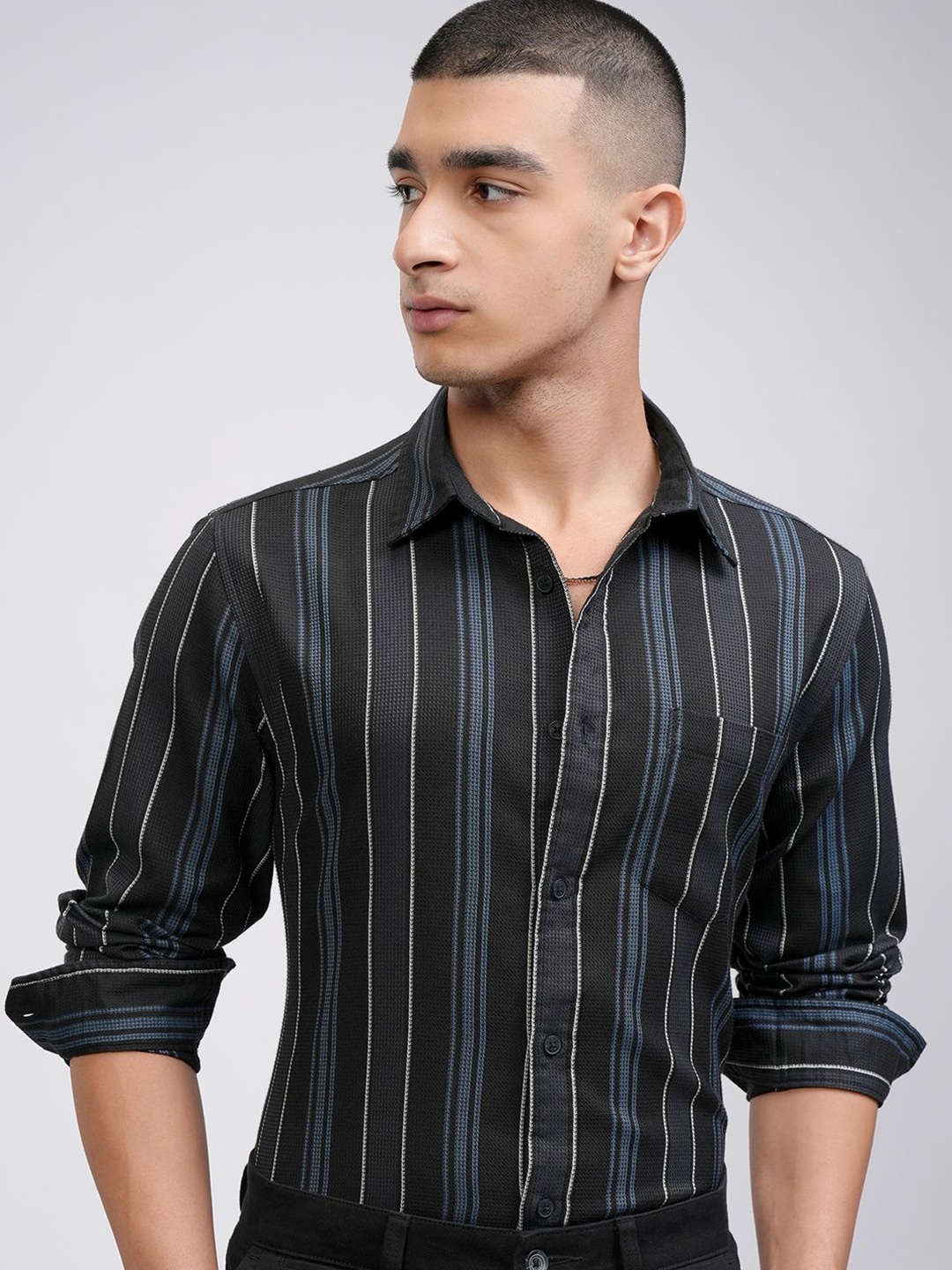 

HIGHLANDER Men Slim Fit Spread Collar Vertical Striped Cotton Casual Shirt, Black