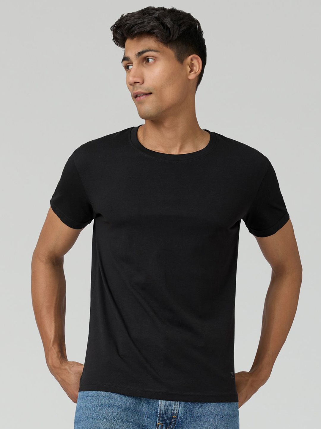 

XYXX Ultra Breezy Super Combed Cotton Solid Round Neck T-Shirt, Black