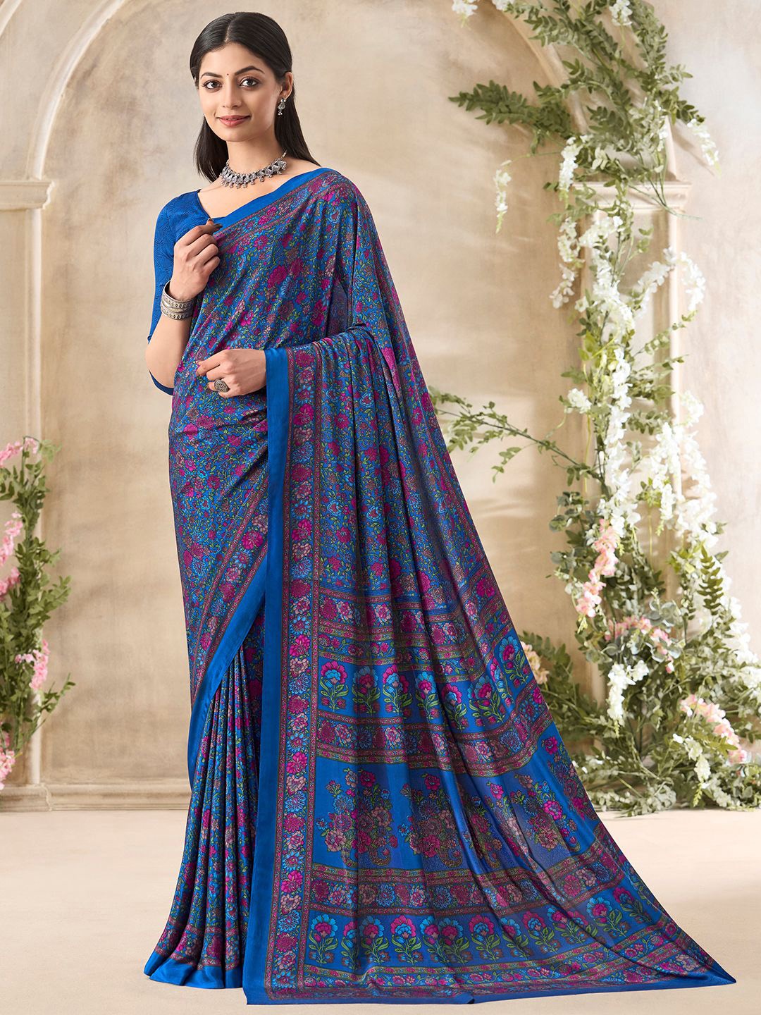 

Mitera Floral Printed Saree with Blouse Piece, Blue