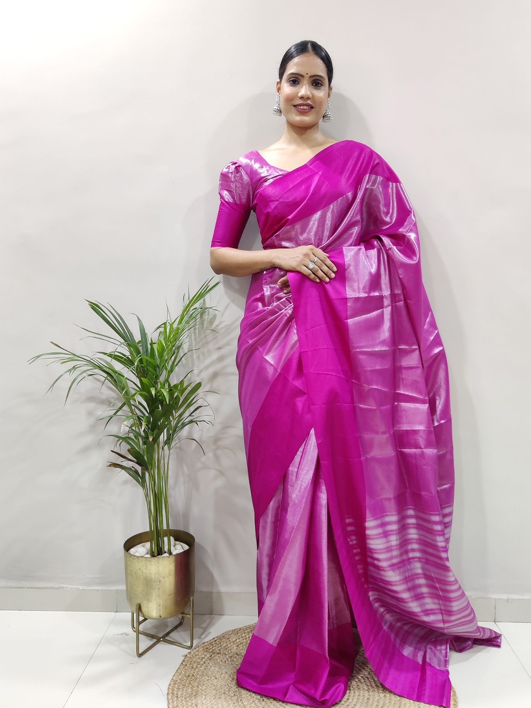 

A TO Z CART Woven Design Zari Pure Silk Kanjeevaram Saree, Pink