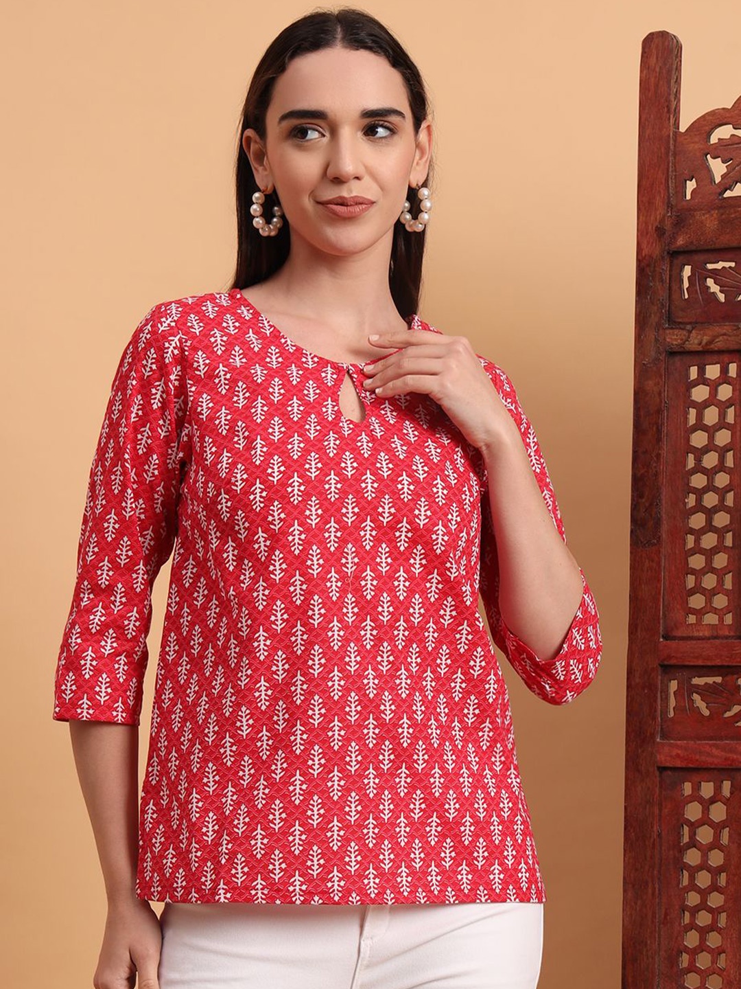 

Anouk Rustic Women Ethnic Motifs Printed Pure Cotton Kurti, Fuchsia